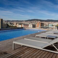 AC Hotel Barcelona Forum by Marriott бассейн фото 3