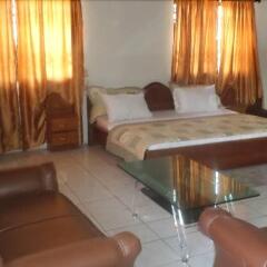 Vinny Hotel комната для гостей