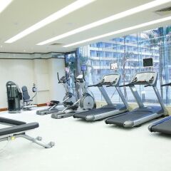 Отель Hilton Guangzhou Science City фитнесс-зал фото 2
