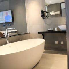 Отель Dream Hotel Amsterdam Нидерланды, Амстердам - отзывы, цены и фото номеров - забронировать отель Dream Hotel Amsterdam онлайн ванная фото 4