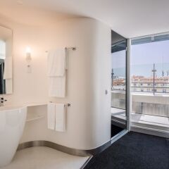 Отель Room Mate Óscar ванная фото 5