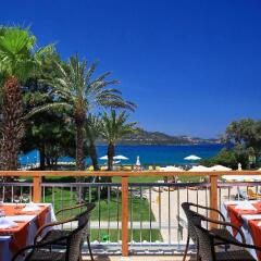 DoubleTree by Hilton Bodrum Isil Club Resort Турция, Торба - отзывы, цены и фото номеров - забронировать отель DoubleTree by Hilton Bodrum Isil Club Resort онлайн питание