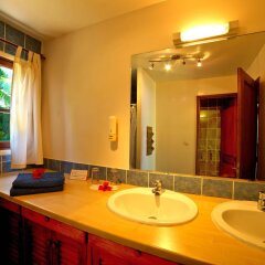 Masoandro Lodge in Ile Sainte-Marie, Madagascar from 74$, photos, reviews - zenhotels.com bathroom