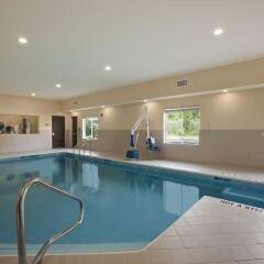 Отель Quality Inn & Suites Glenmont - Albany South бассейн фото 3