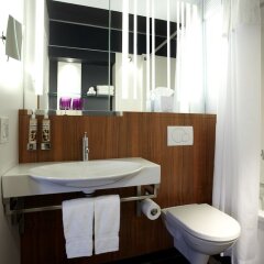 Alt Hotel Winnipeg ванная