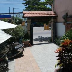 Отель Vip Garden Homestay Хойан