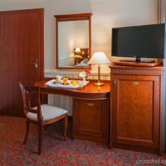 Adria Hotel Prague Прага удобства в номере
