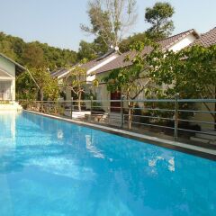 Отель Kim Minh Resort с домашними животными