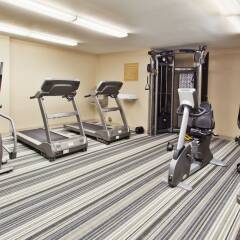 Отель Candlewood Suites Columbus Airport США, Гаханна - отзывы, цены и фото номеров - забронировать отель Candlewood Suites Columbus Airport онлайн фитнесс-зал фото 4