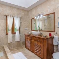 Отель Sandrati Villa ванная