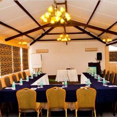 Отель Baga Marina Beach Resort Гоа помещение для мероприятий