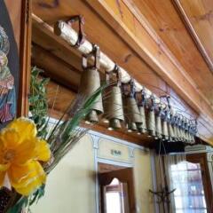 Отель Chuchura Family Hotel Болгария, Копривштица - отзывы, цены и фото номеров - забронировать отель Chuchura Family Hotel онлайн интерьер отеля