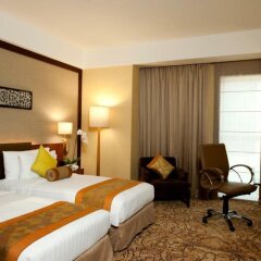 Отель Dusit Thani Dubai ОАЭ, Дубай - 2 отзыва об отеле, цены и фото номеров - забронировать отель Dusit Thani Dubai онлайн комната для гостей фото 4
