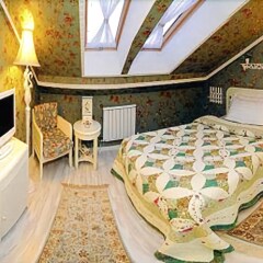 Гостиница Бутик-Отель Green House в Тюмени 8 отзывов об отеле, цены и фото номеров - забронировать гостиницу Бутик-Отель Green House онлайн Тюмень комната для гостей
