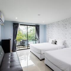 Апартаменты Asia Place Apartment Бангкок комната для гостей