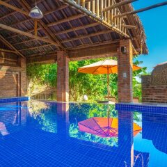 Отель Golden Peach Villa Hoi An бассейн