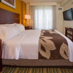 Отель Residence Inn Arlington Pentagon City комната для гостей фото 3