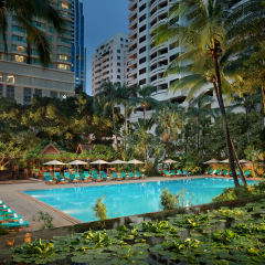 Отель Anantara Siam Bangkok бассейн