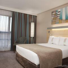 Отель Holiday Inn Express Sandton Woodmead комната для гостей фото 2