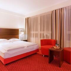 AZIMUT Hotel City South Berlin 3* Улучшенный номер с разными типами кроватей фото 3