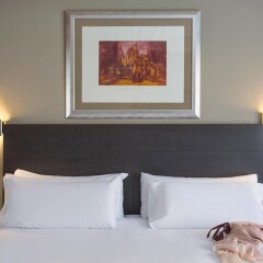 Отель Mercure Madrid Centro комната для гостей фото 6