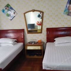 Yongxing Hostel (Zhongshan Ancient Town) комната для гостей