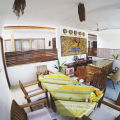Dhiffushi White Sand Beach Hotel in Dhiffushi, Maldives from 141$, photos, reviews - zenhotels.com meals