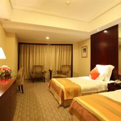 Отель Hangzhou Hua Chen International сейф в номере