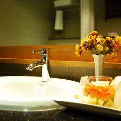 Hanoi Eternity Hotel ванная