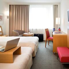 Отель Novotel Zurich Airport Messe комната для гостей фото 5