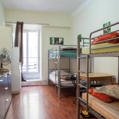 Отель Victoria House - Hostel Франция, Ницца - отзывы, цены и фото номеров - забронировать отель Victoria House - Hostel онлайн комната для гостей фото 4