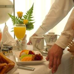 Отель Crowne Plaza Dubai в номере