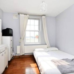 Отель Sunny 2 Bedroom Flat Between Camden Town & Primrose Hill Великобритания, Лондон - отзывы, цены и фото номеров - забронировать отель Sunny 2 Bedroom Flat Between Camden Town & Primrose Hill онлайн комната для гостей фото 2