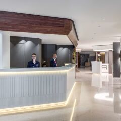 Отель NH Collection Brussels Grand Sablon Бельгия, Брюссель - 1 отзыв об отеле, цены и фото номеров - забронировать отель NH Collection Brussels Grand Sablon онлайн интерьер отеля