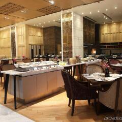 Отель Crowne Plaza New Delhi Mayur Vihar Noida питание
