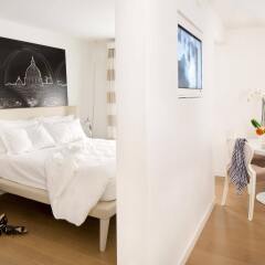 Отель Via Del Corso Home Рим комната для гостей фото 4