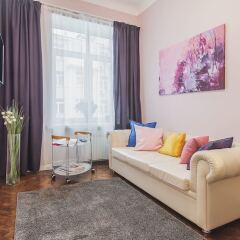 Апартаменты GM Apartment near historic center of Moscow комната для гостей фото 5