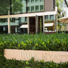 Отель Park Hyatt Zurich бассейн