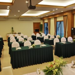 Отель Ananta Burin Resort фото 2