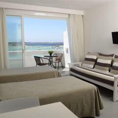 Отель Apartamentos Sabina Playa Испания, Форментера - отзывы, цены и фото номеров - забронировать отель Apartamentos Sabina Playa онлайн комната для гостей фото 5
