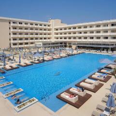 Nestor Hotel Айя-Напа бассейн