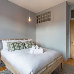 Апартаменты Ultra Stylish City Centre 1-bedroom Apartment Глазго комната для гостей фото 4