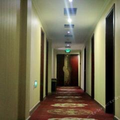 Nanyang Jinhui Business Hotel интерьер отеля фото 2