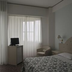 Отель Carlton Beach Италия, Римини - 2 отзыва об отеле, цены и фото номеров - забронировать отель Carlton Beach онлайн удобства в номере