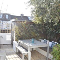 Отель Stunning Victorian Townhouse in Central Brighton Брайтон