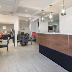 Отель Days Inn San Francisco International Airport West США, Сан-Бруно - отзывы, цены и фото номеров - забронировать отель Days Inn San Francisco International Airport West онлайн интерьер отеля