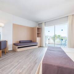 Отель Eix Lagotel комната для гостей фото 3