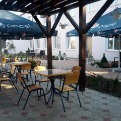 Гостиница irisHotels Mariupol Украина, Мариуполь - 1 отзыв об отеле, цены и фото номеров - забронировать гостиницу irisHotels Mariupol онлайн питание