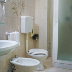 Отель Deco Италия, Флоренция - отзывы, цены и фото номеров - забронировать отель Deco онлайн ванная