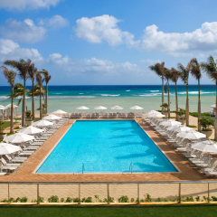 Отель Hilton Rose Hall Resort & Spa - All Inclusive Ямайка, Монтего-Бей - отзывы, цены и фото номеров - забронировать отель Hilton Rose Hall Resort & Spa - All Inclusive онлайн бассейн
